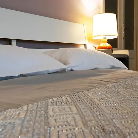 Teatro * ترييستي